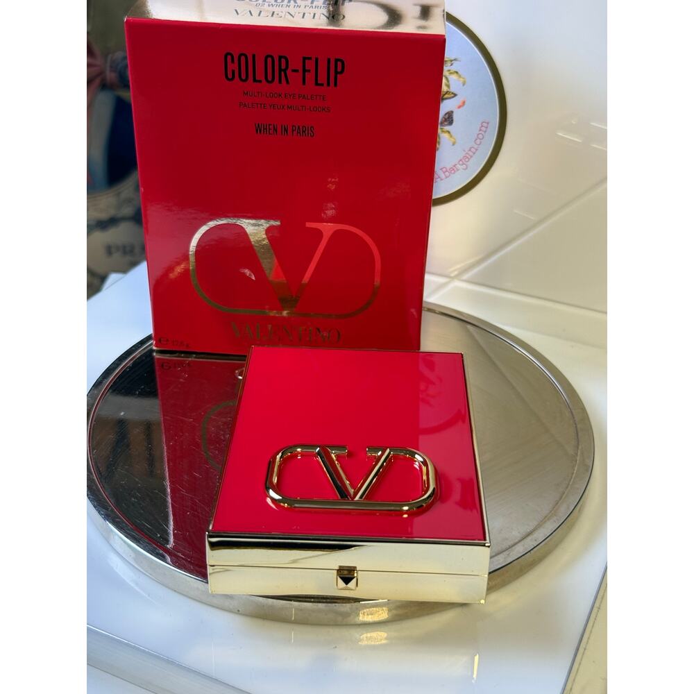Valentino COLOR-FLIP EYESHADOW PALETTE - 8 Shades - NEW in BOX - Picture 4 of 11